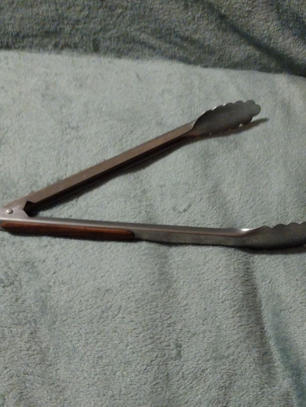 Imusa Stainless Steel Tongs with Brown Handles